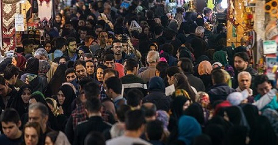 چه بازار شلوغی ! اینجا گم نشیم ؟